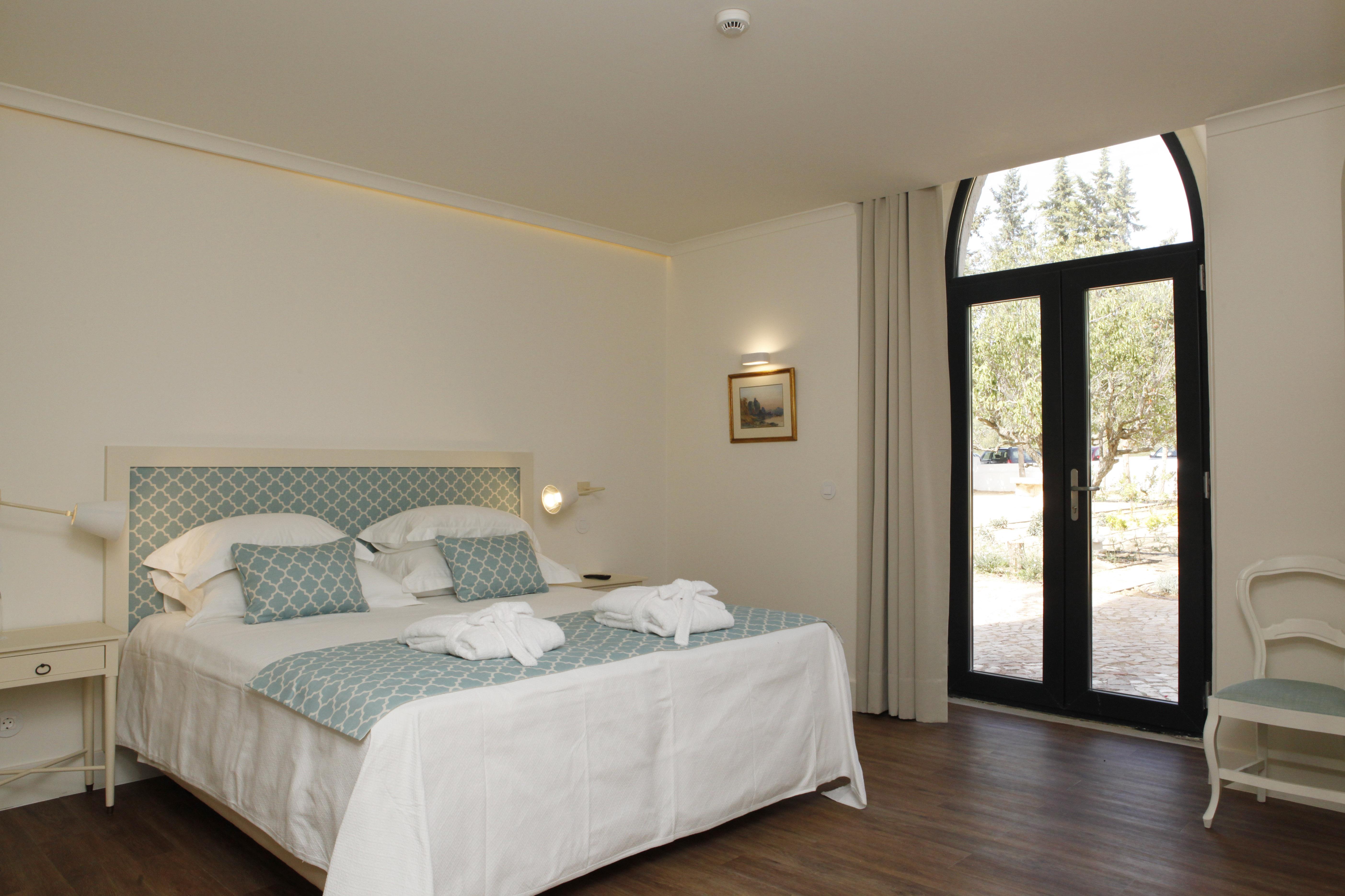 Hotel Casa Palmela - Small Luxury Hotels Of The World, Hotel & Villas เซตุบาล ภายนอก รูปภาพ